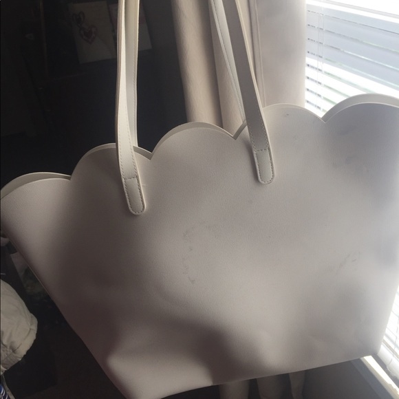 White Purse - Picture 2 of 3